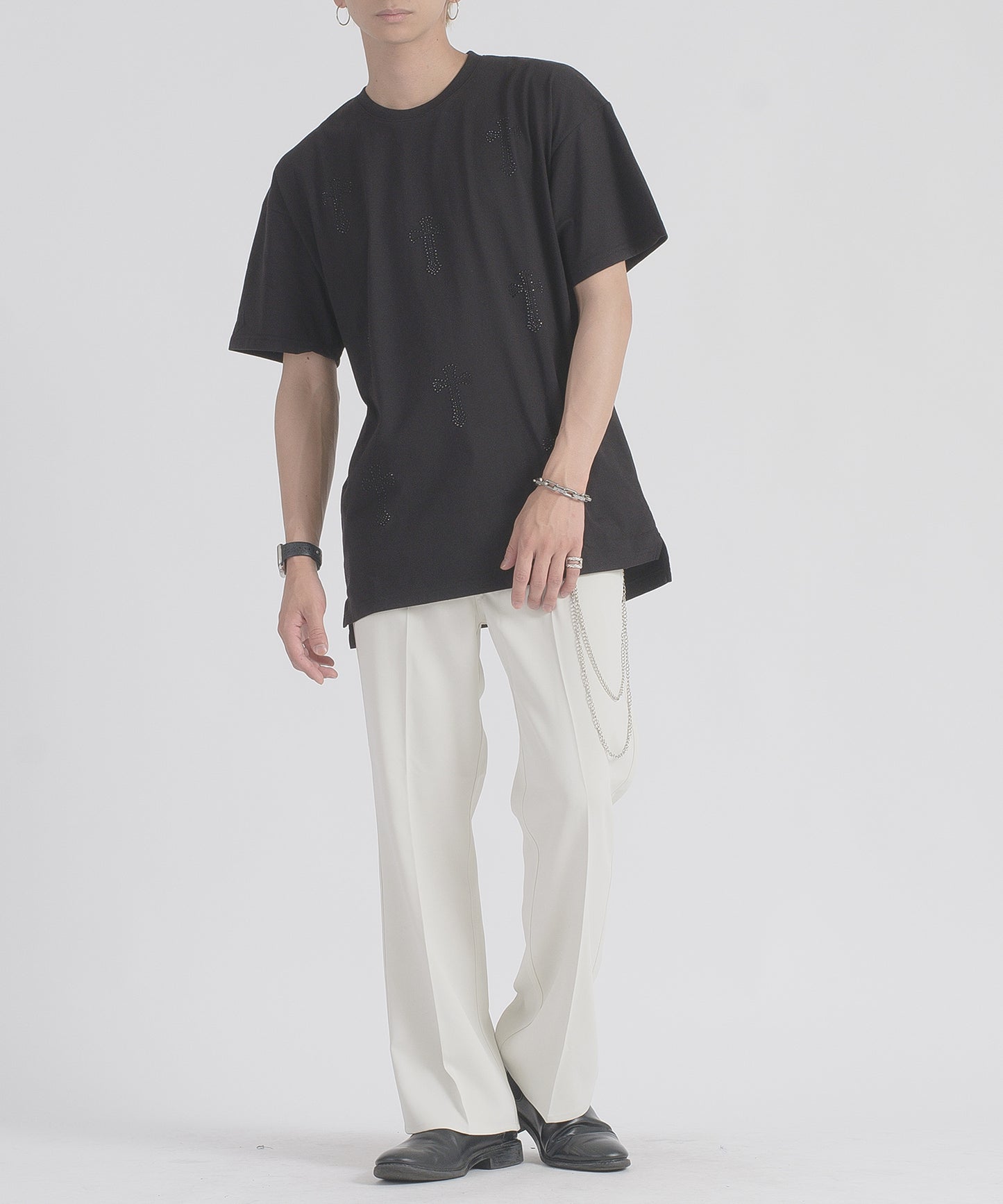 クロスラインストーンTシャツ