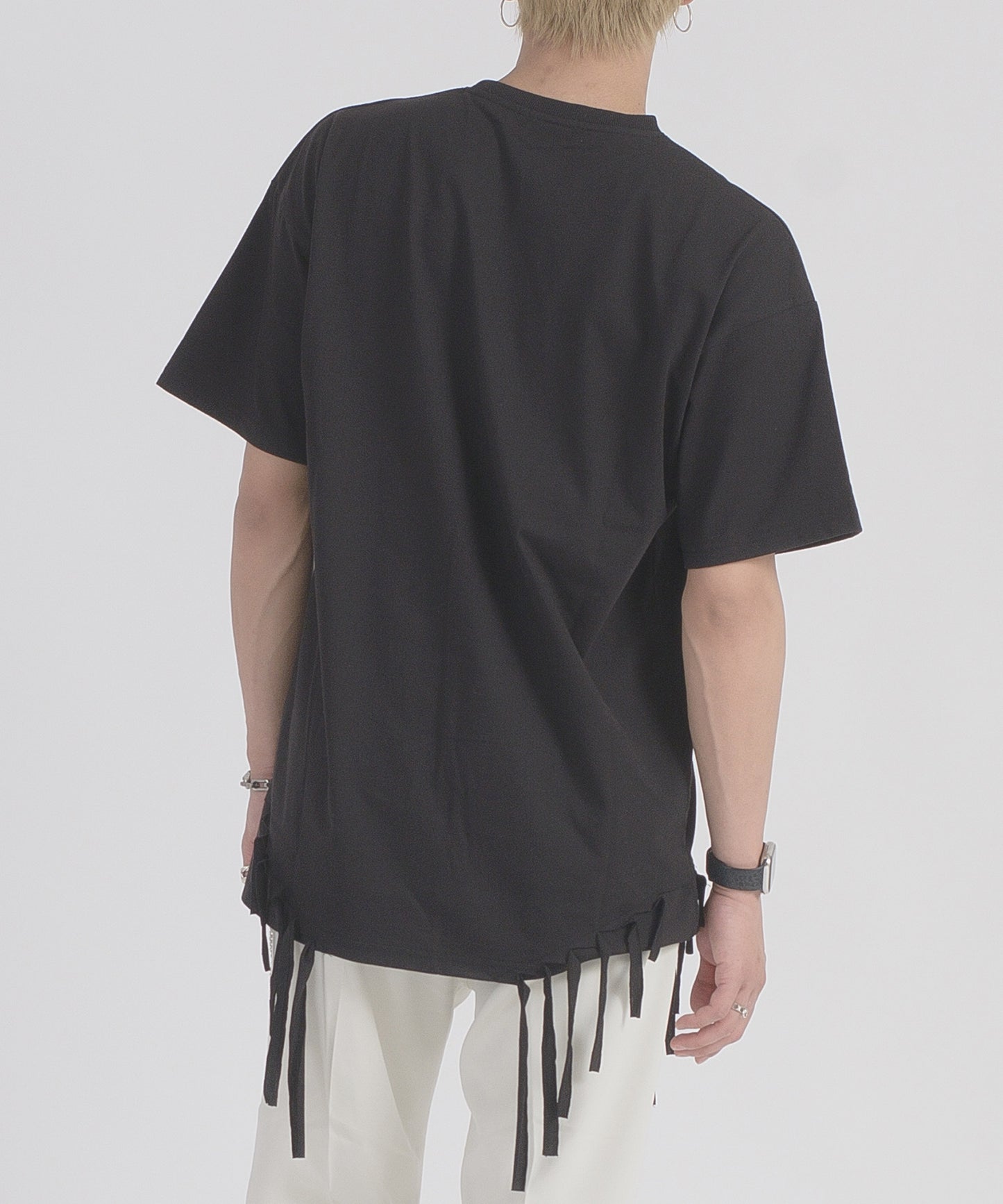 フリンジヘムTシャツ