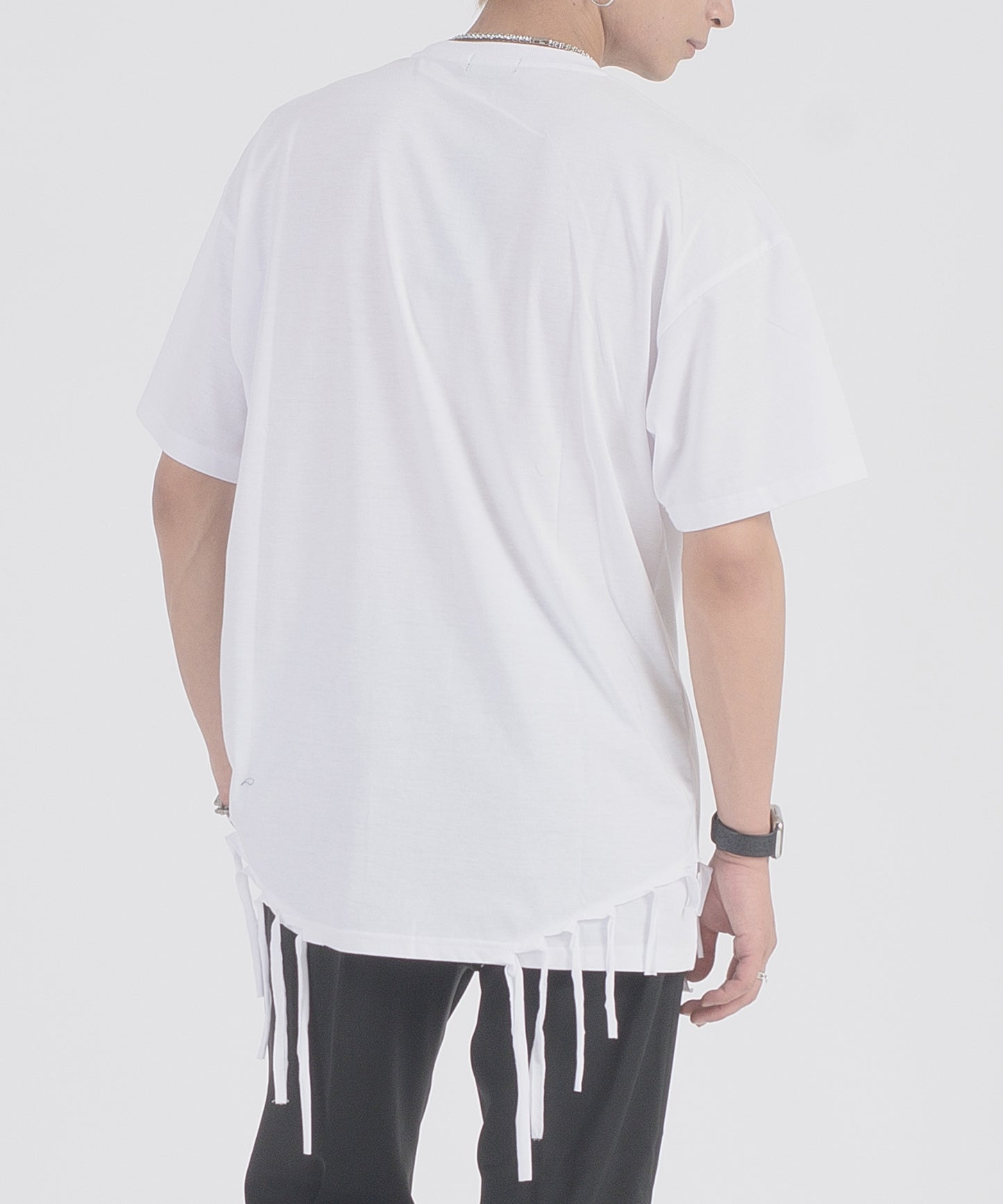 フリンジヘムTシャツ