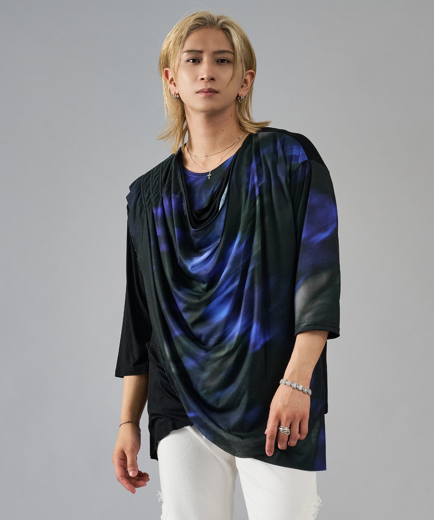 7分袖フラワープリントドレープTシャツ