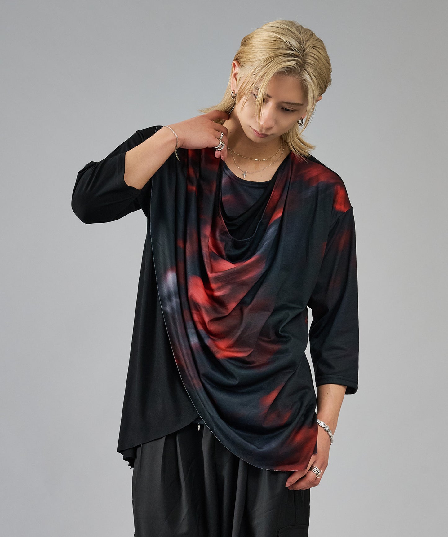 7分袖フラワープリントドレープTシャツ