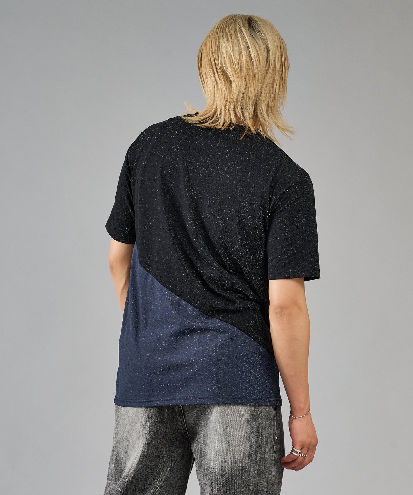 ネックレス付き配色切り替えTシャツ