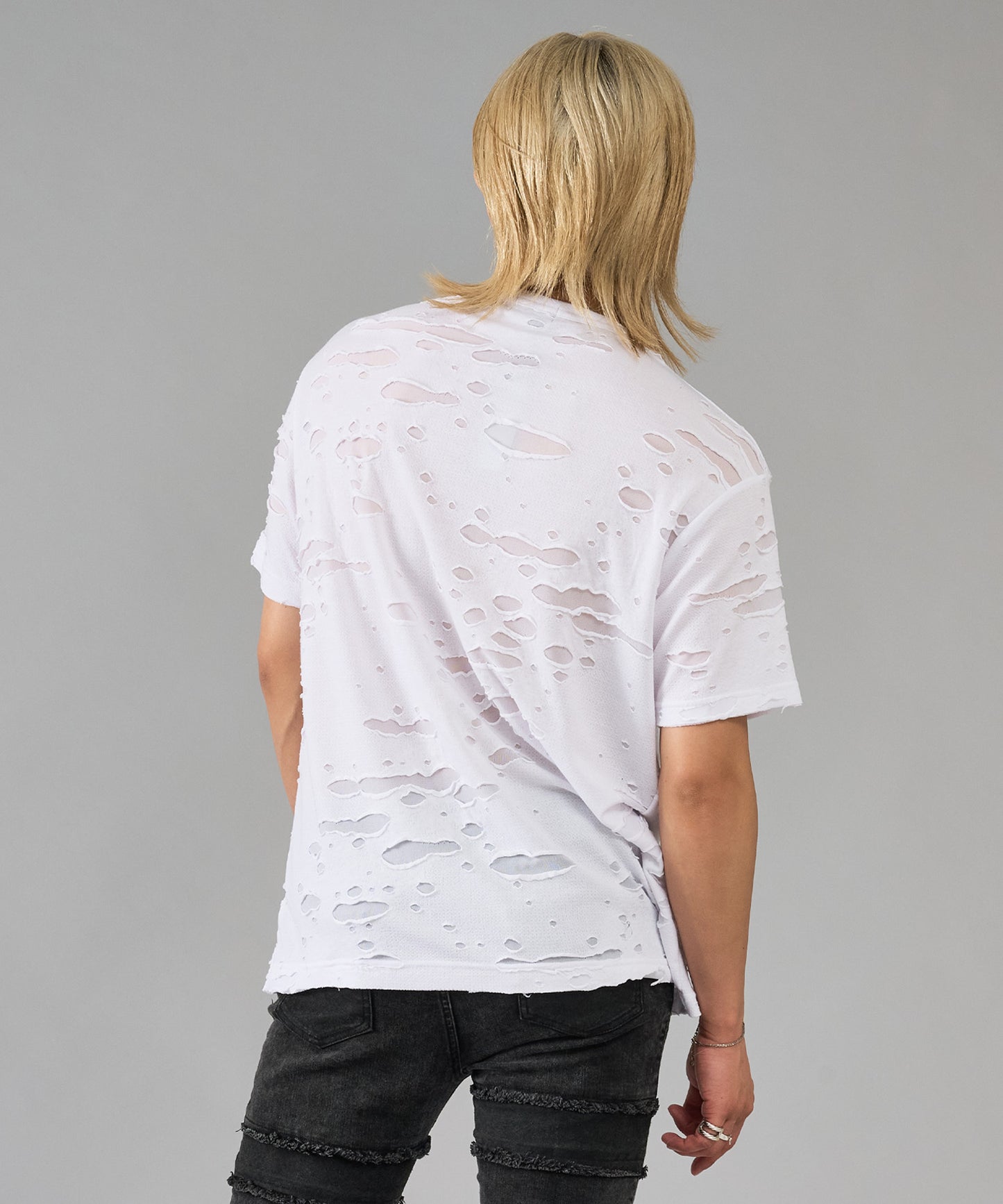 チェーンレースアップTシャツ