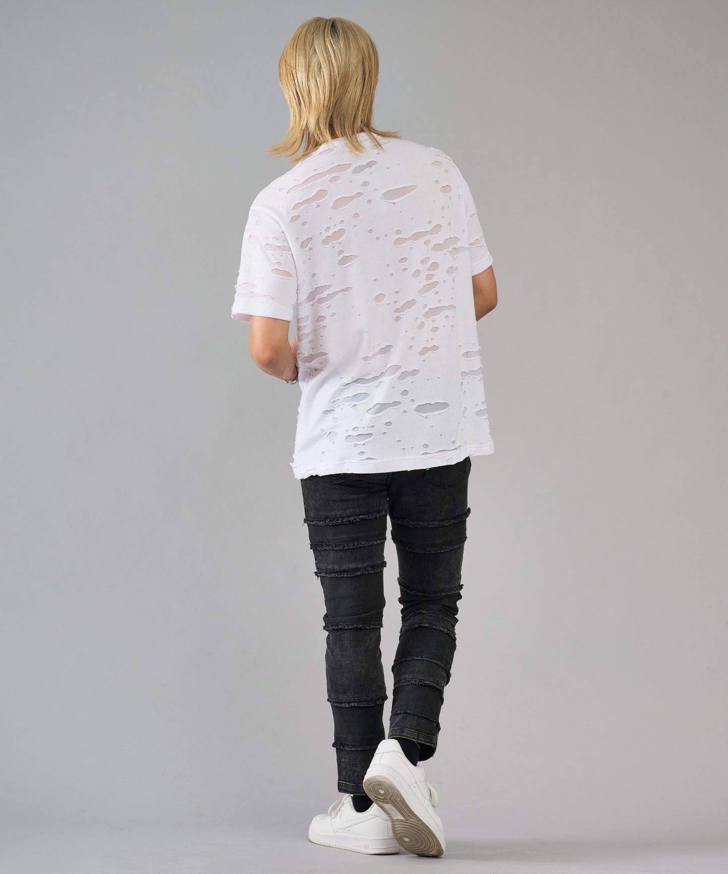 チェーンレースアップTシャツ