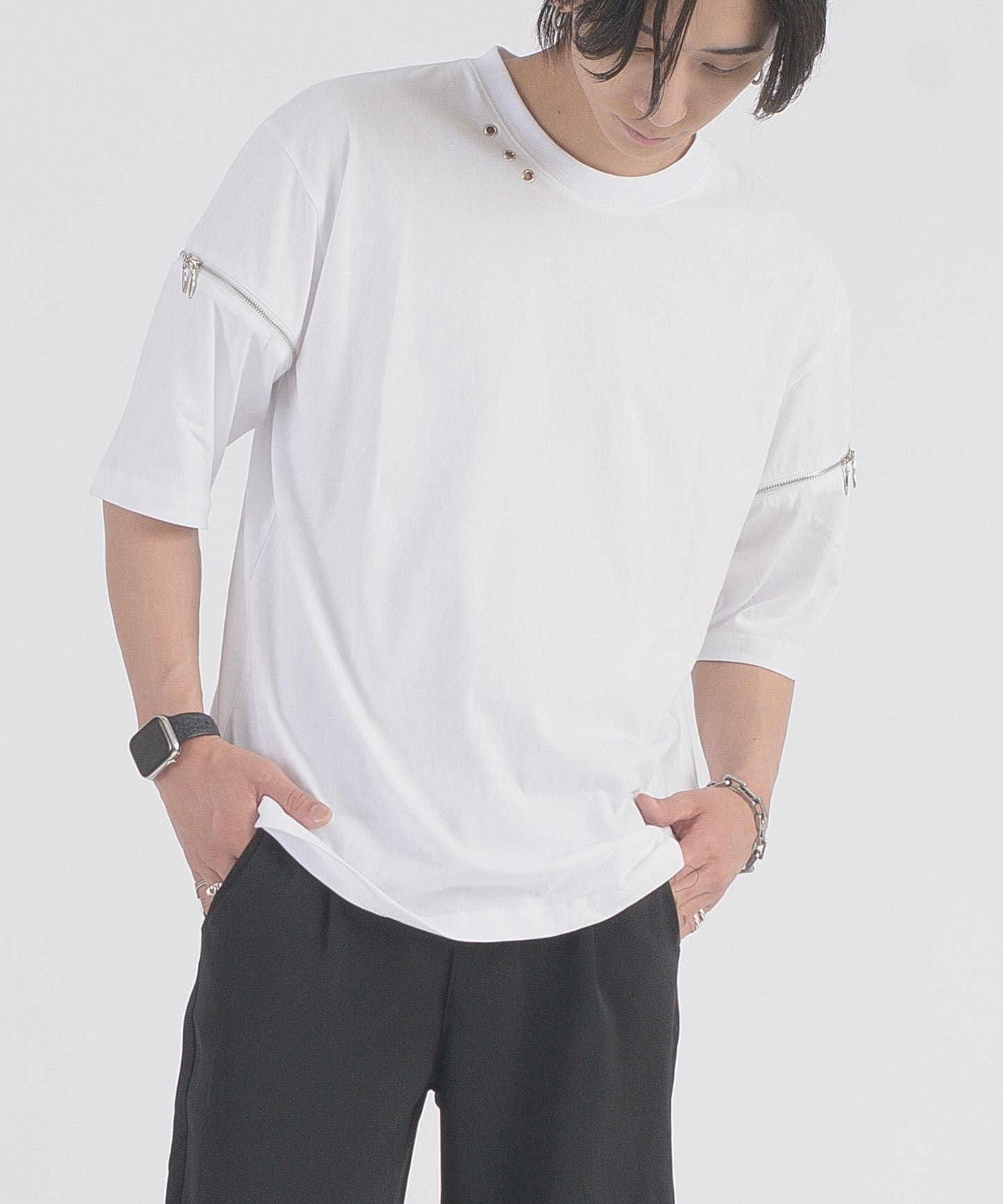 ファスナースリーブTシャツ