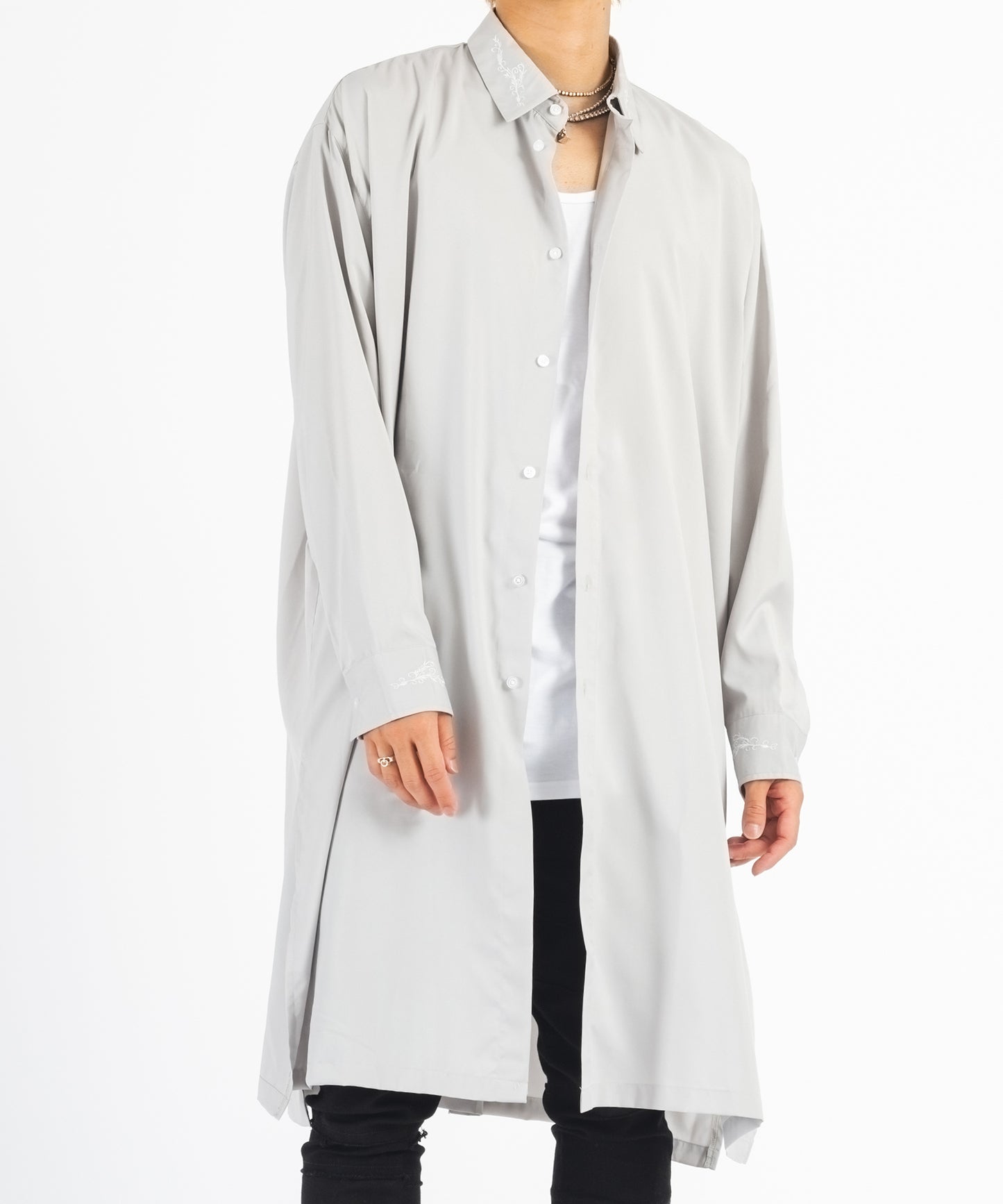 ロングシャツ