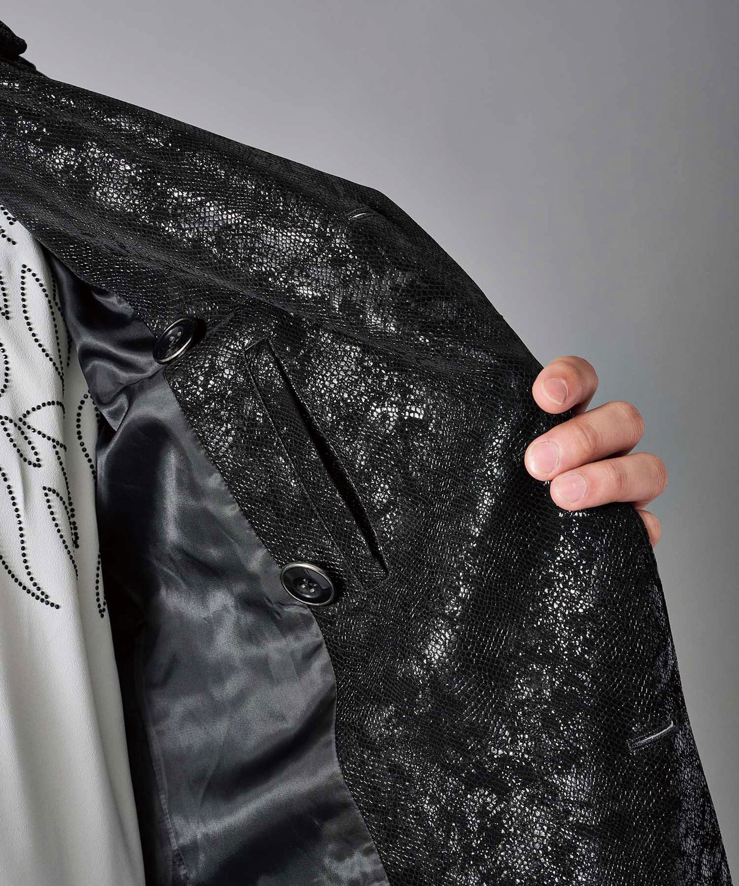 ダブルトレンチコート