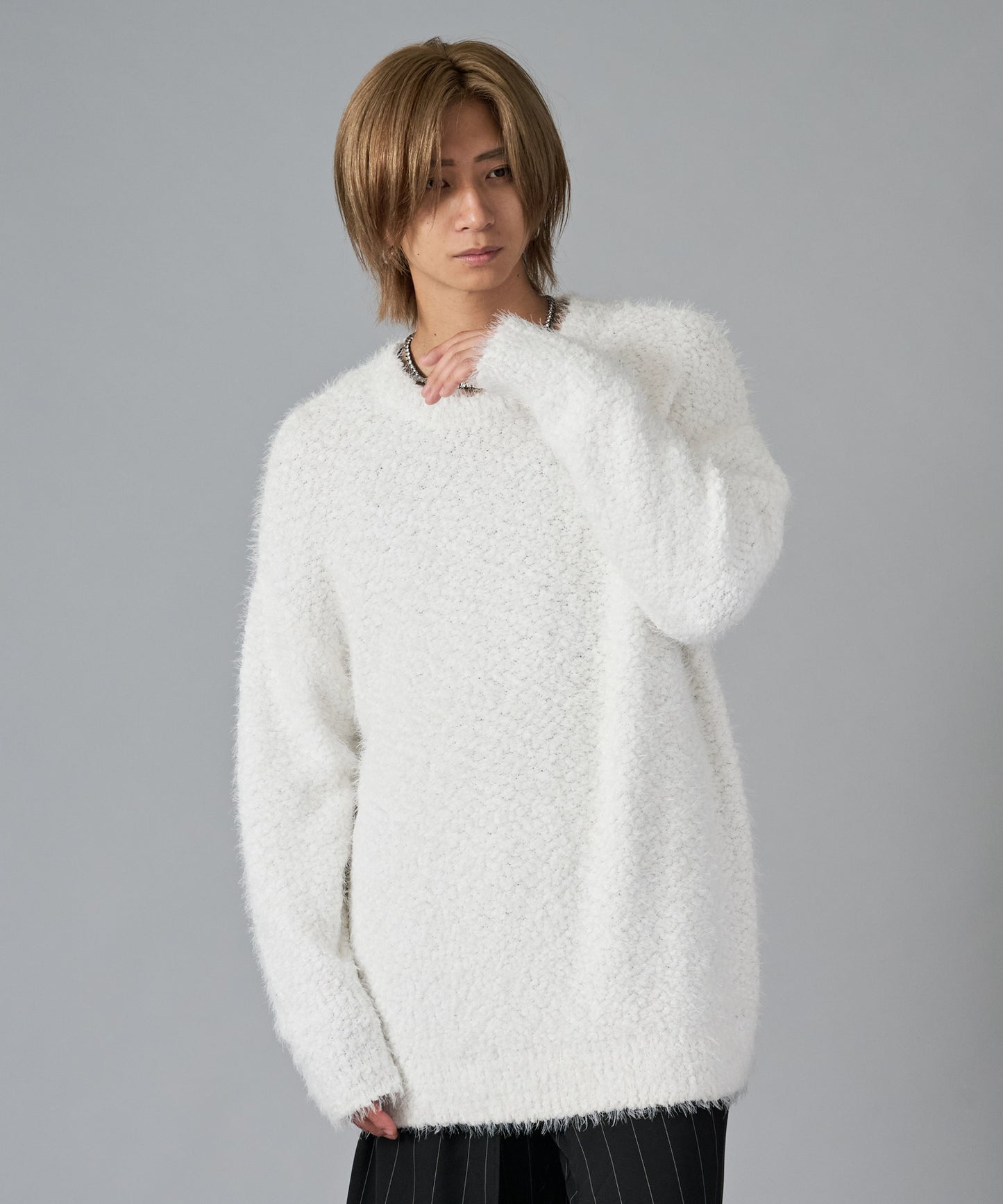 ファンシーシャギーニット