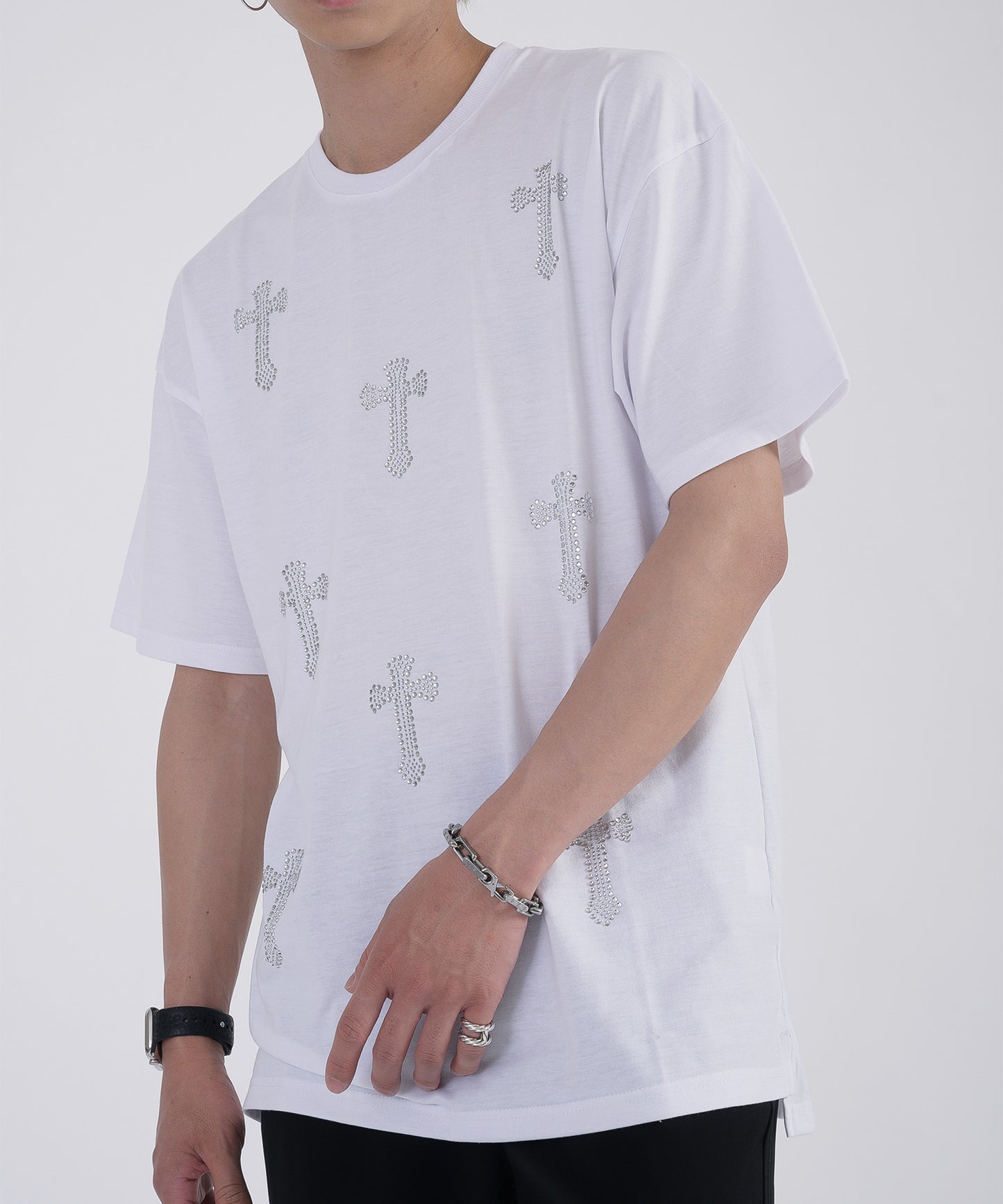クロスラインストーンTシャツ