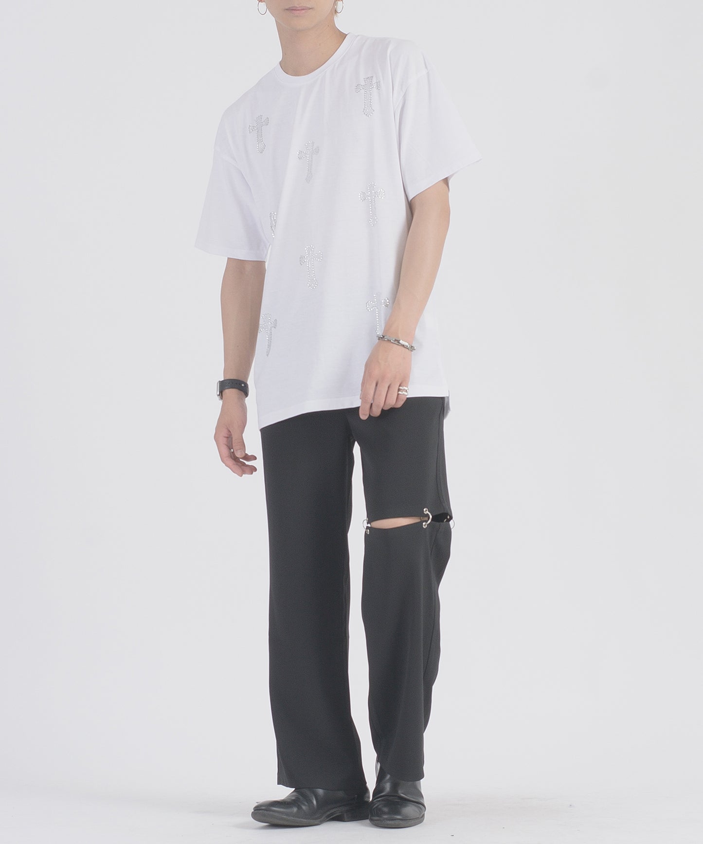 クロスラインストーンTシャツ