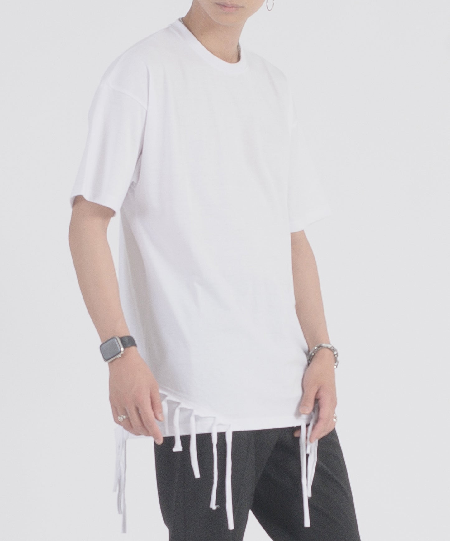 フリンジヘムTシャツ