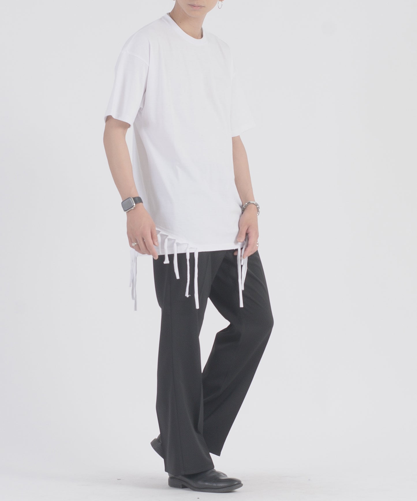 フリンジヘムTシャツ