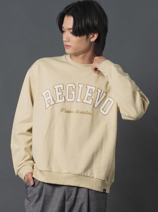 アップリケロゴトレーナー