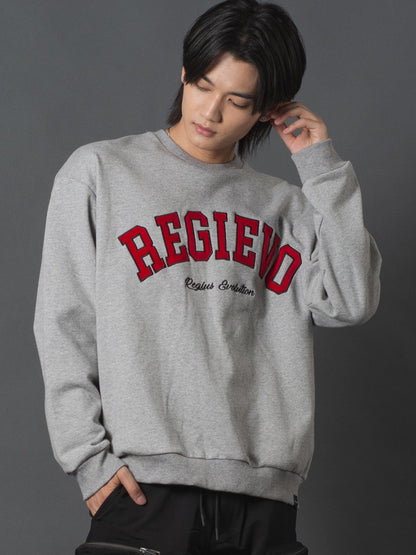 アップリケロゴトレーナー