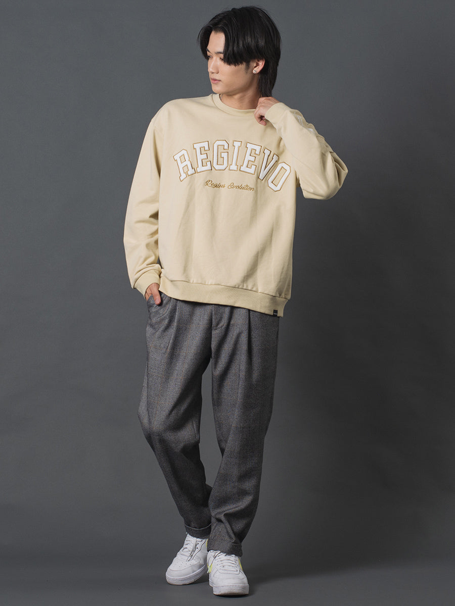 アップリケロゴトレーナー