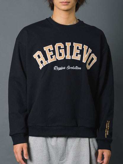 アップリケロゴトレーナー