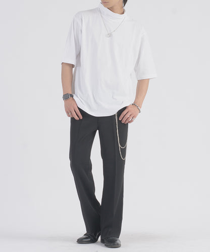 ネックレスタートルTシャツ