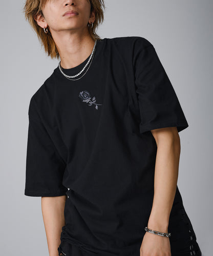 ローズ刺繍グランジTシャツ