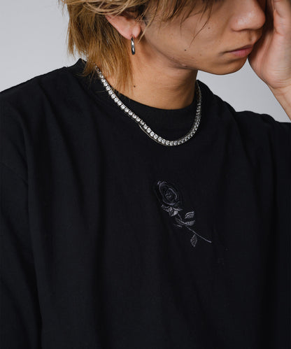 ローズ刺繍グランジTシャツ