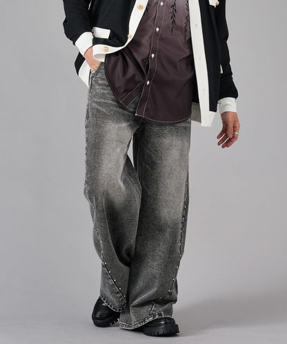 スタッズワイドバギーデニムパンツ