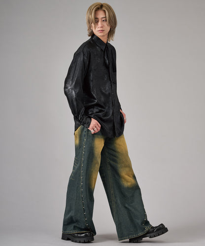 リボンタイ付きシャツ