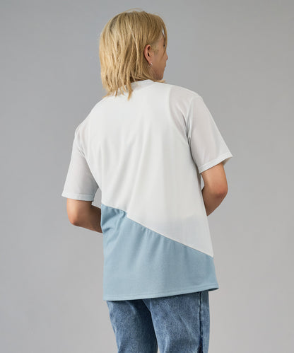 ネックレス付き配色切り替えTシャツ