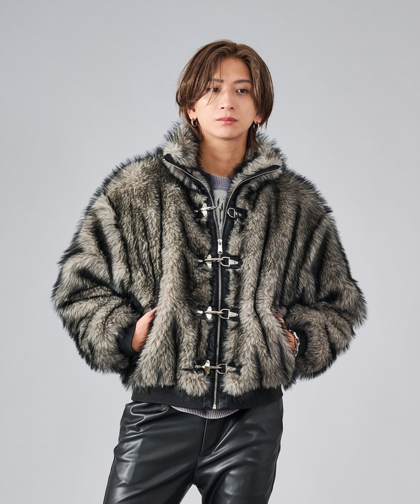 バックルファースタンドブルゾン