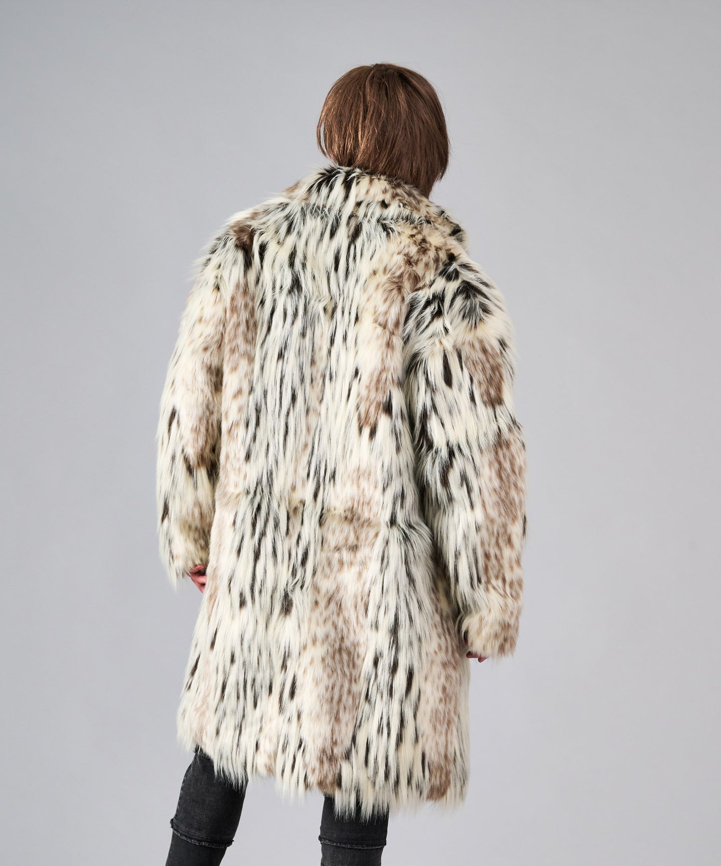 ファードロップショルダーチェスターコート