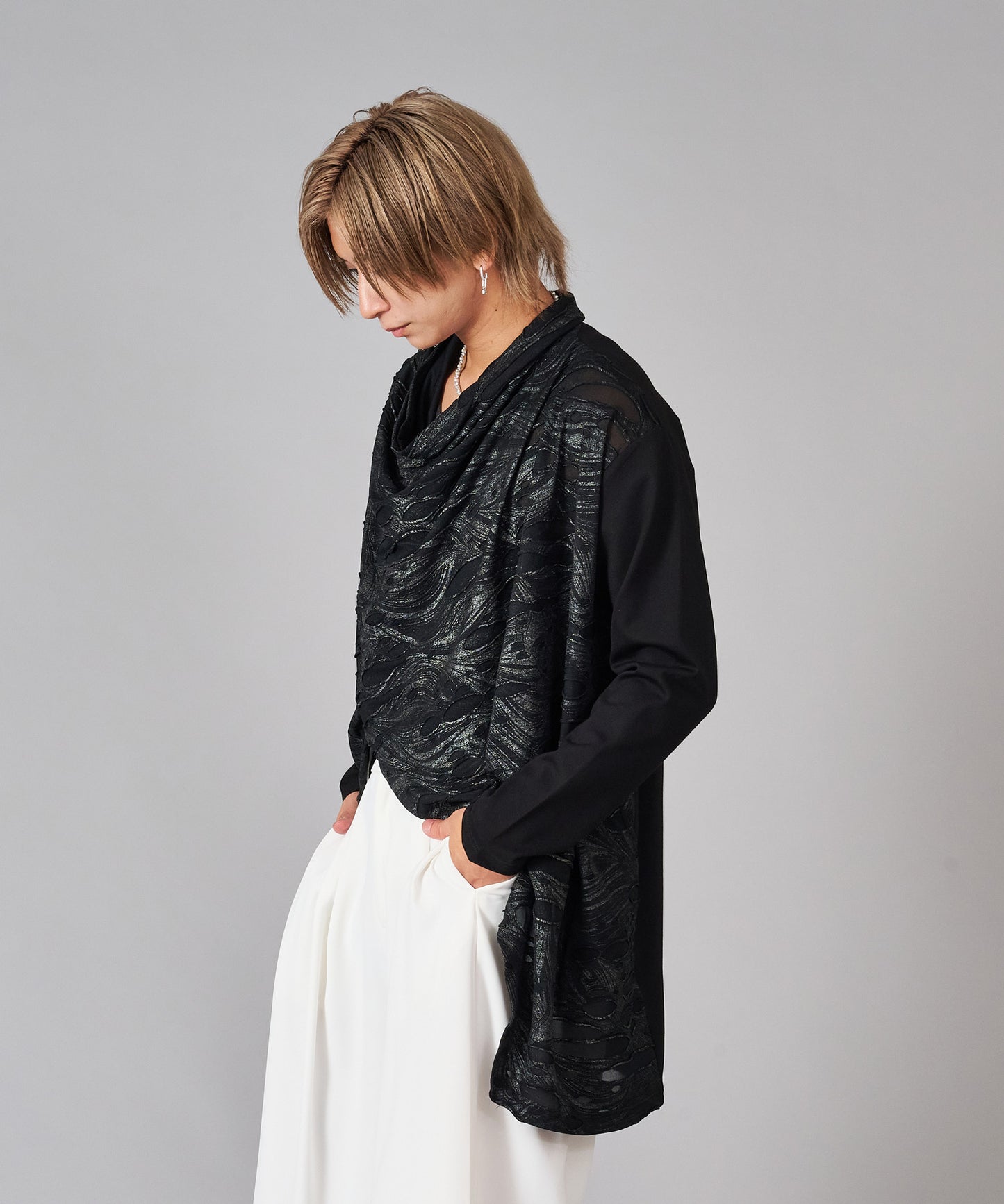 ドレープカーデ