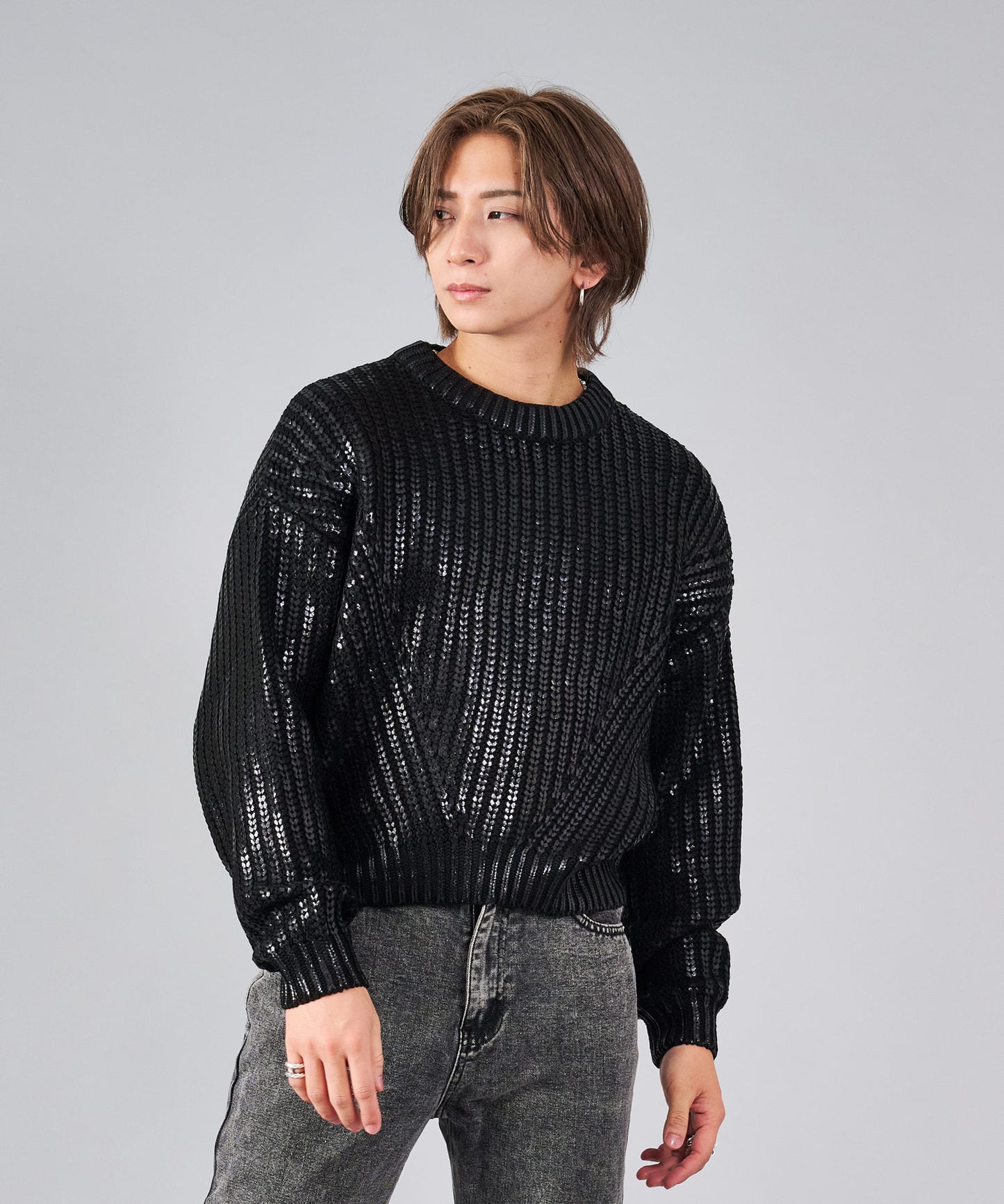 箔プリントショートセーター