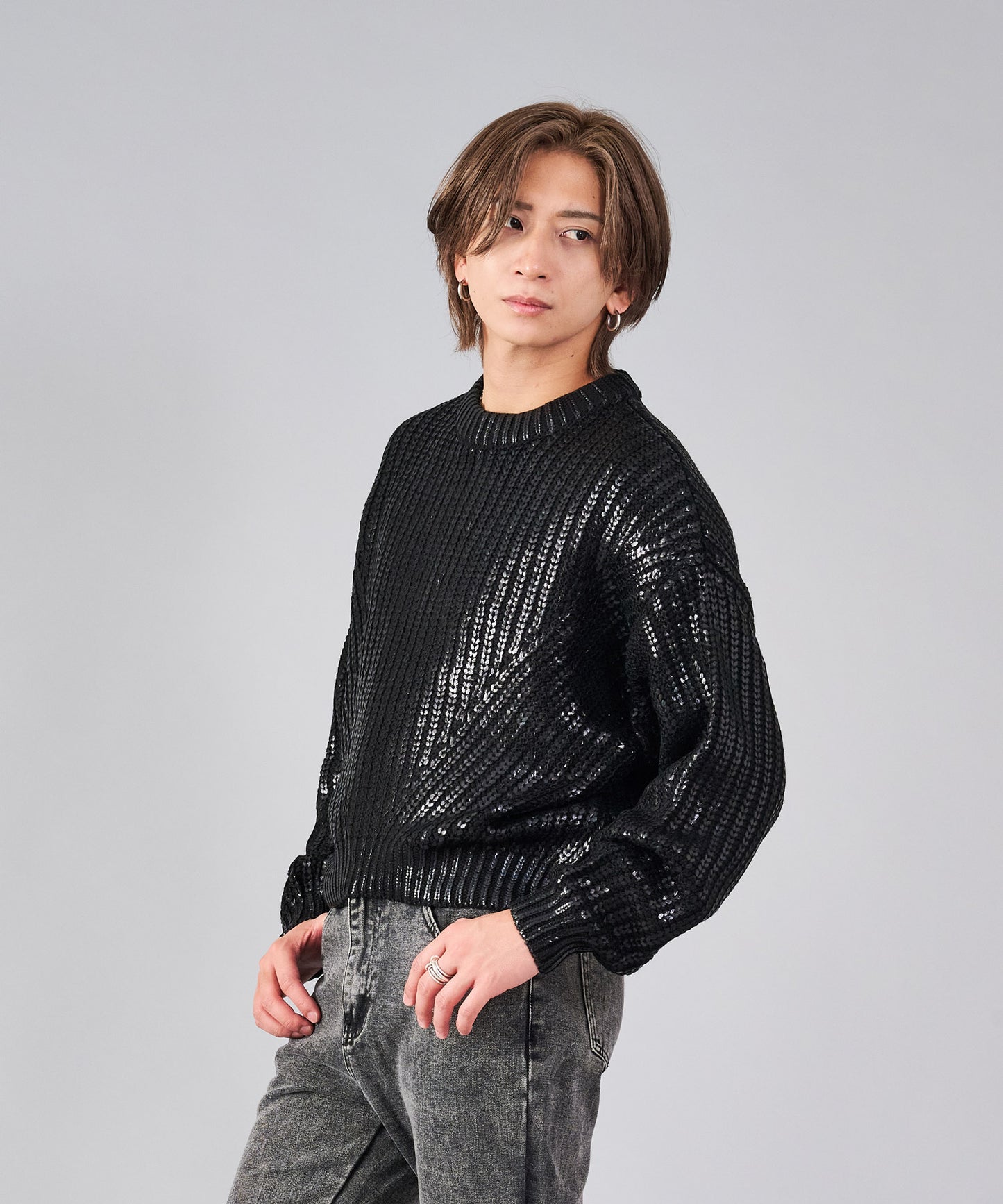 箔プリントショートセーター