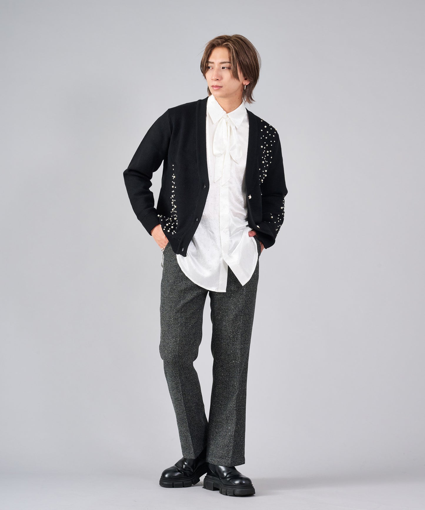 パールデザインニットカーディガン