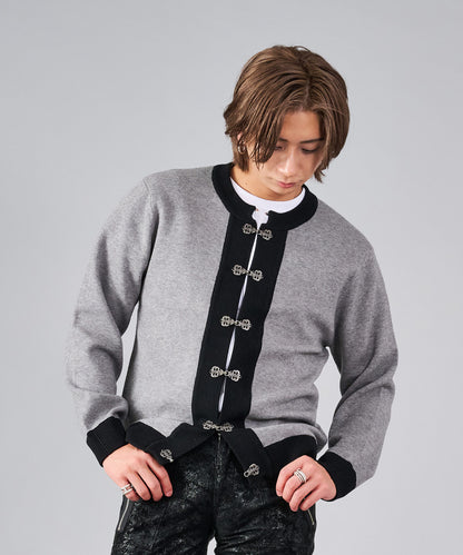 メタルボタンニットカーディガン