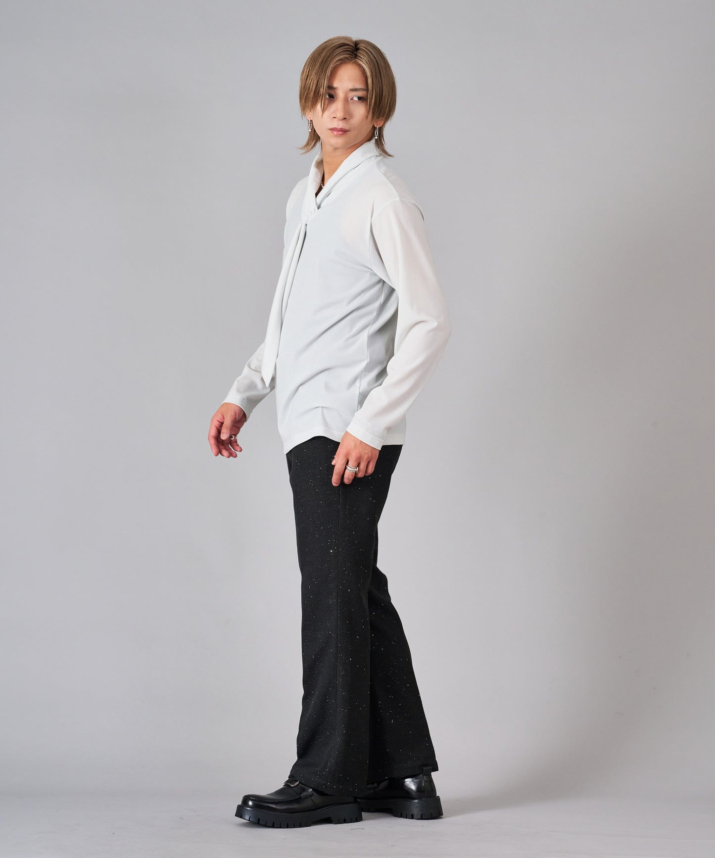 フェイクタイ付きロンT