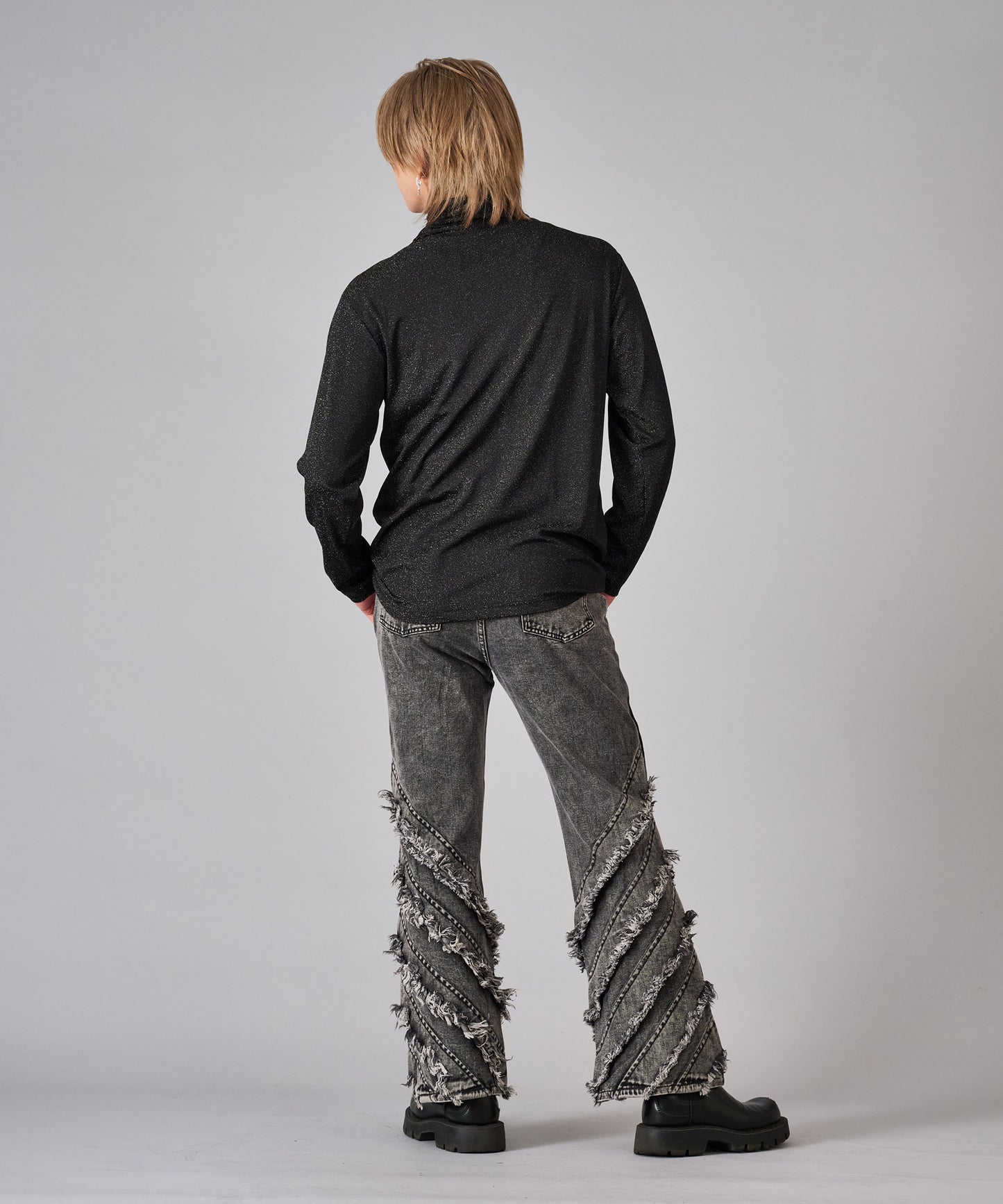 フェイクタイ付きロンT