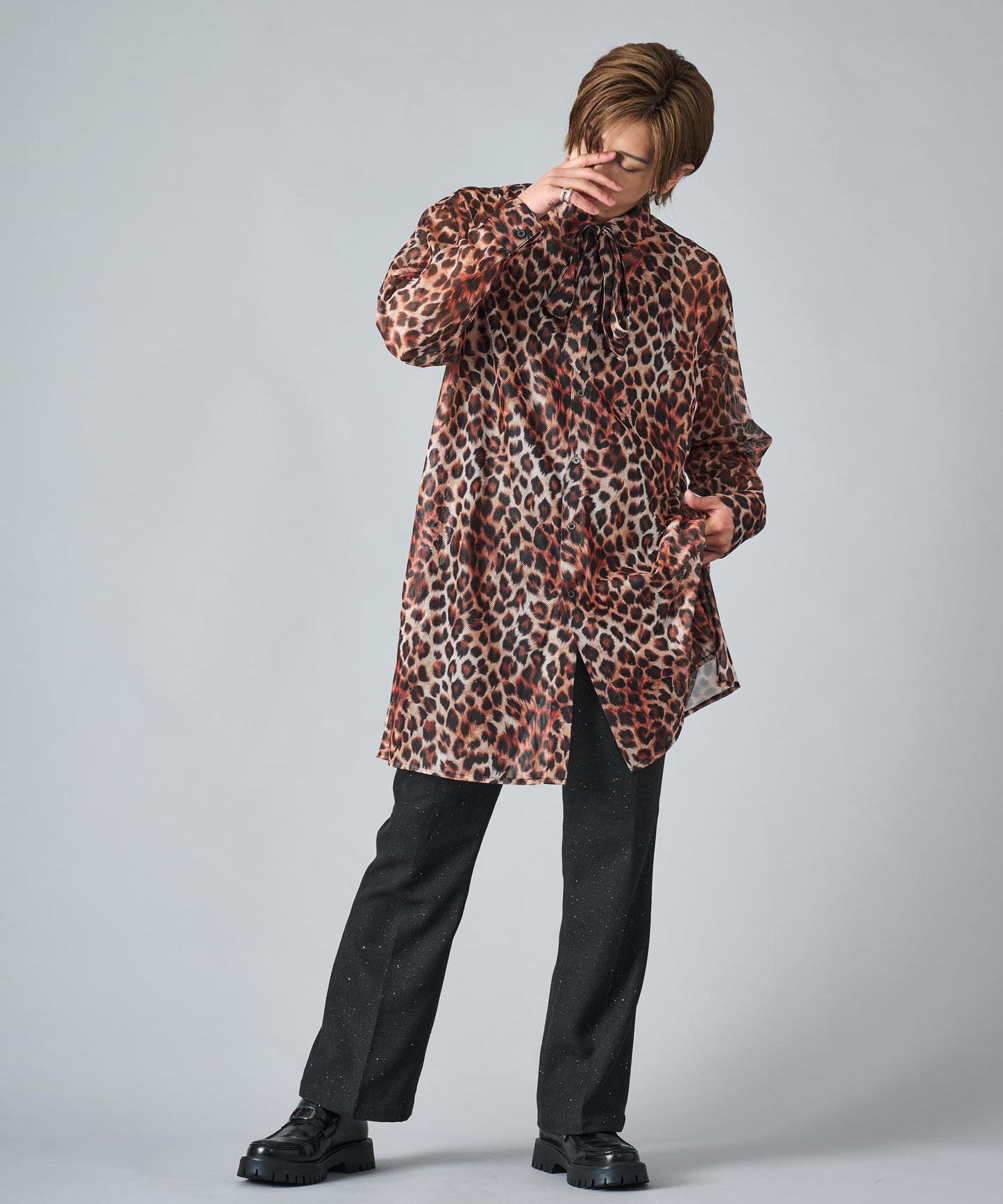 総プリントメッシュロングシャツ