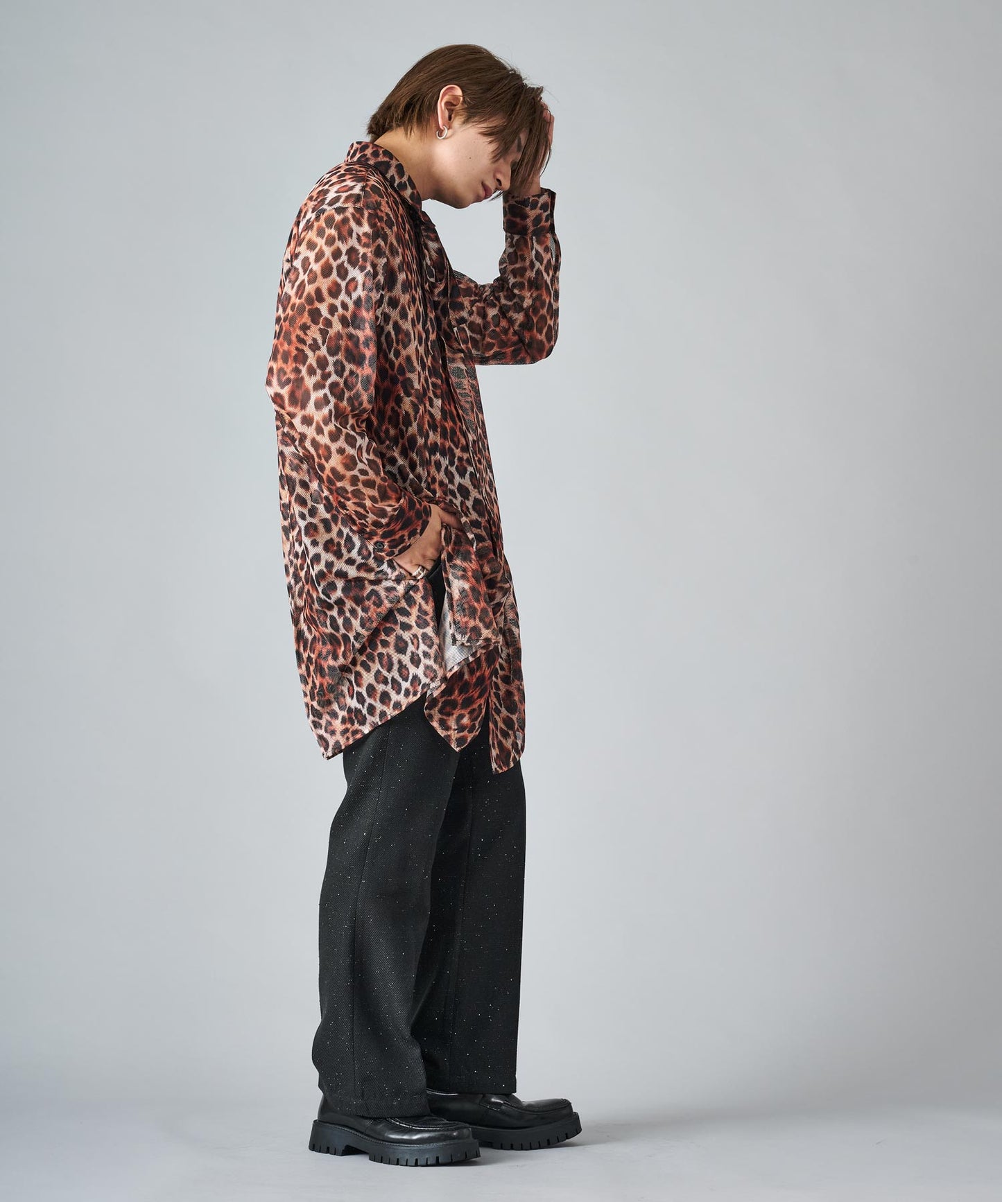 総プリントメッシュロングシャツ