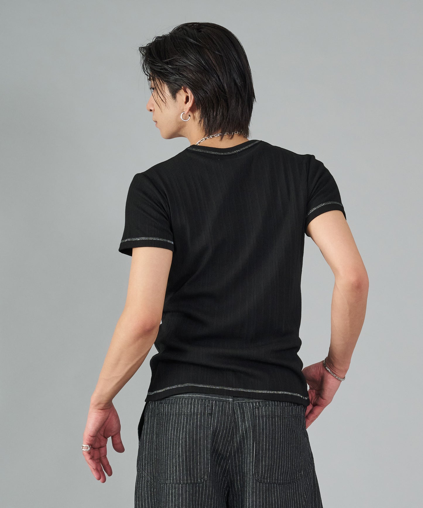 ラメ糸オーバーロックTシャツ