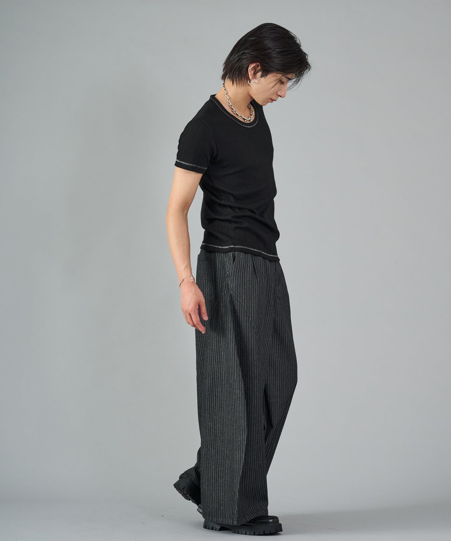 ラメ糸オーバーロックTシャツ