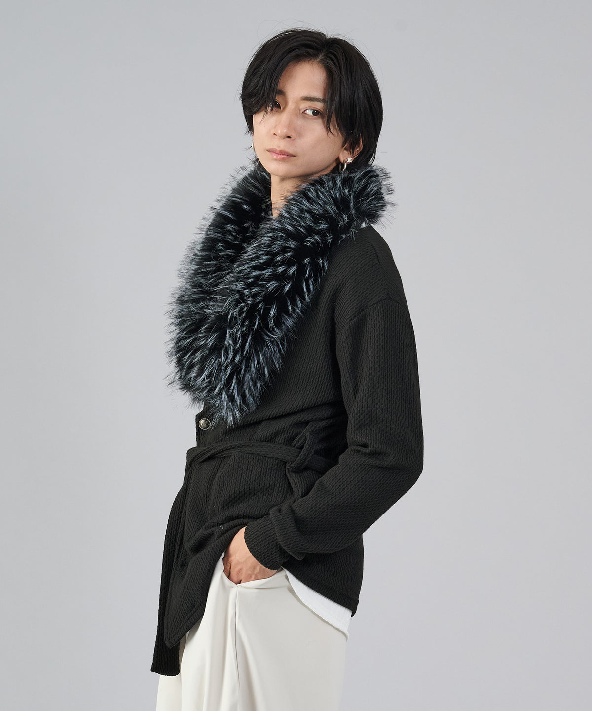 ニットソーショールファーカーデ